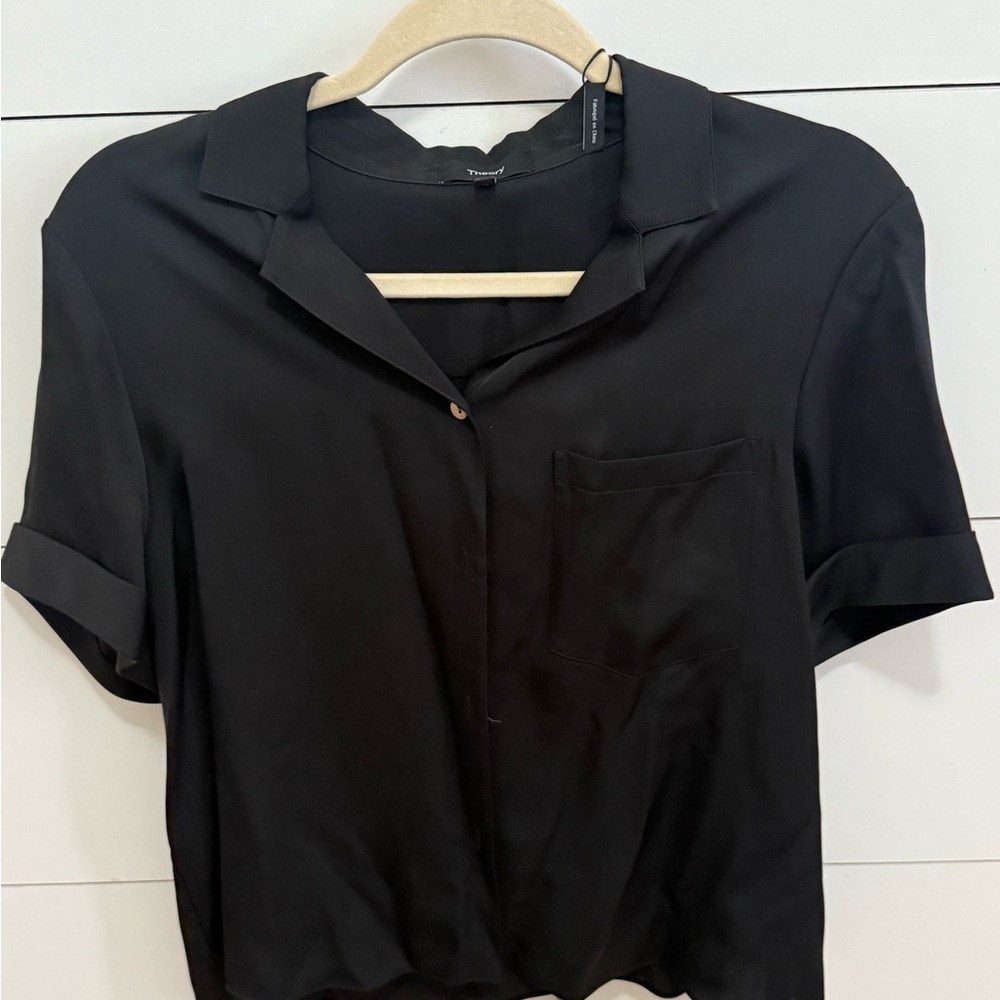 Theory Black Cuffed Sleeve Button Down Crop Top